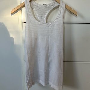 Lululemon Swiftly Tech Racerback Tank Top (barely worn)